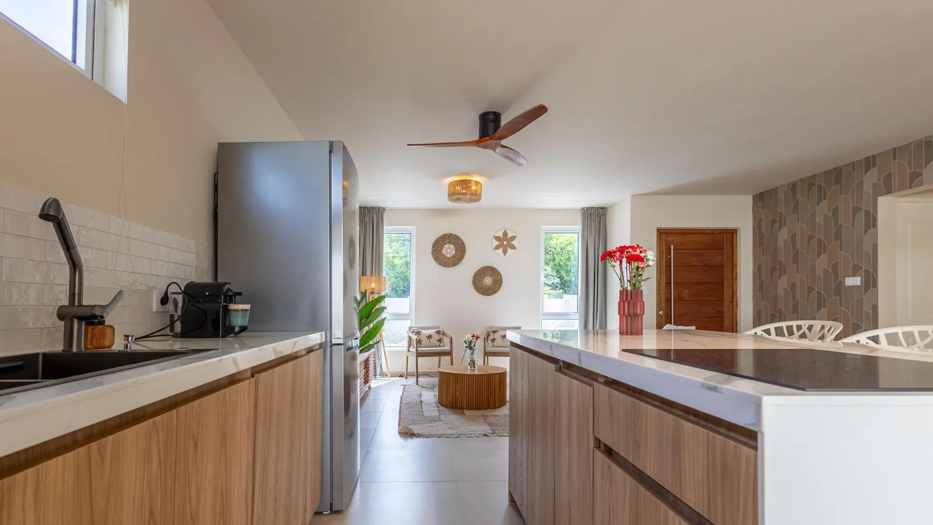 Luxe Nieuwbouw Villa Toplocatie In Jan Thiel